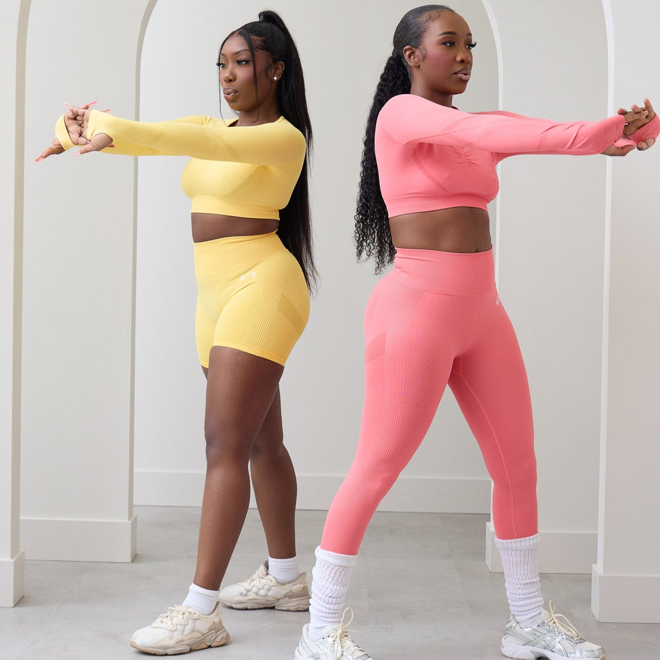 She's Fitness Rosè Long Sleeve Crop Top